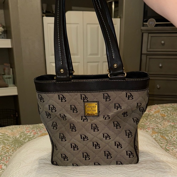 Dooney & Bourke Black and Gray Tote - Picture 5 of 8